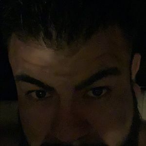 Meet your Posher, Zeke